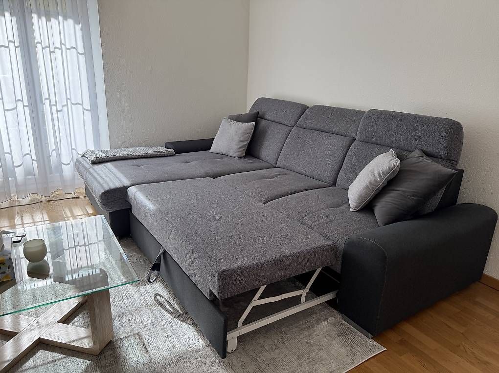 Sofas: Ecksofa mit Schlaffunktion – Gebraucht aus Zürich von F_F 1