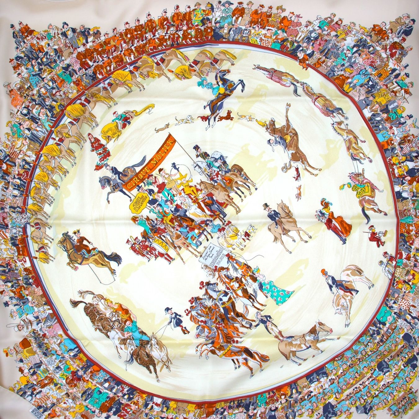 Hermès Foulard & Sciarpe: Hermès Carré "Cirque Molier" crème – Usato da Binningen venduto da Designerlabels 4