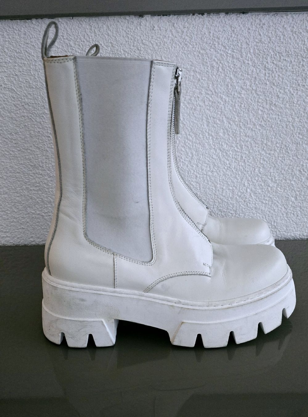 Scarpe da donna: Stiefelette ennequadro weiss 37 Leder – Nuovo (secondo la descrizione) da Untereggen venduto da cla_kb2w