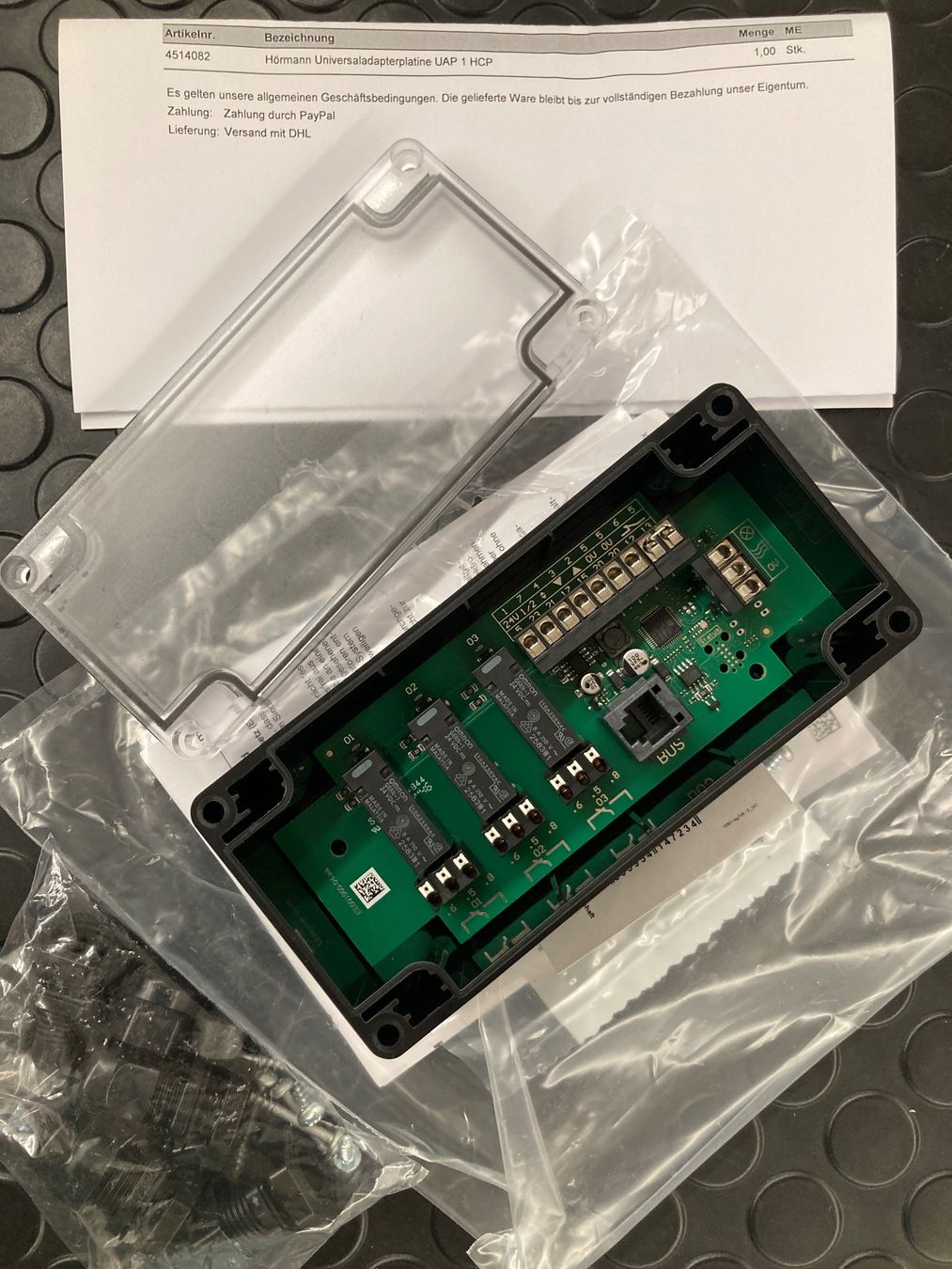 Componenti elettronici: Hörmann Universaladapterplatine UAP 1 HCP - Neu! – Nuovo (secondo la descrizione) da Widnau venduto da VinylDeal