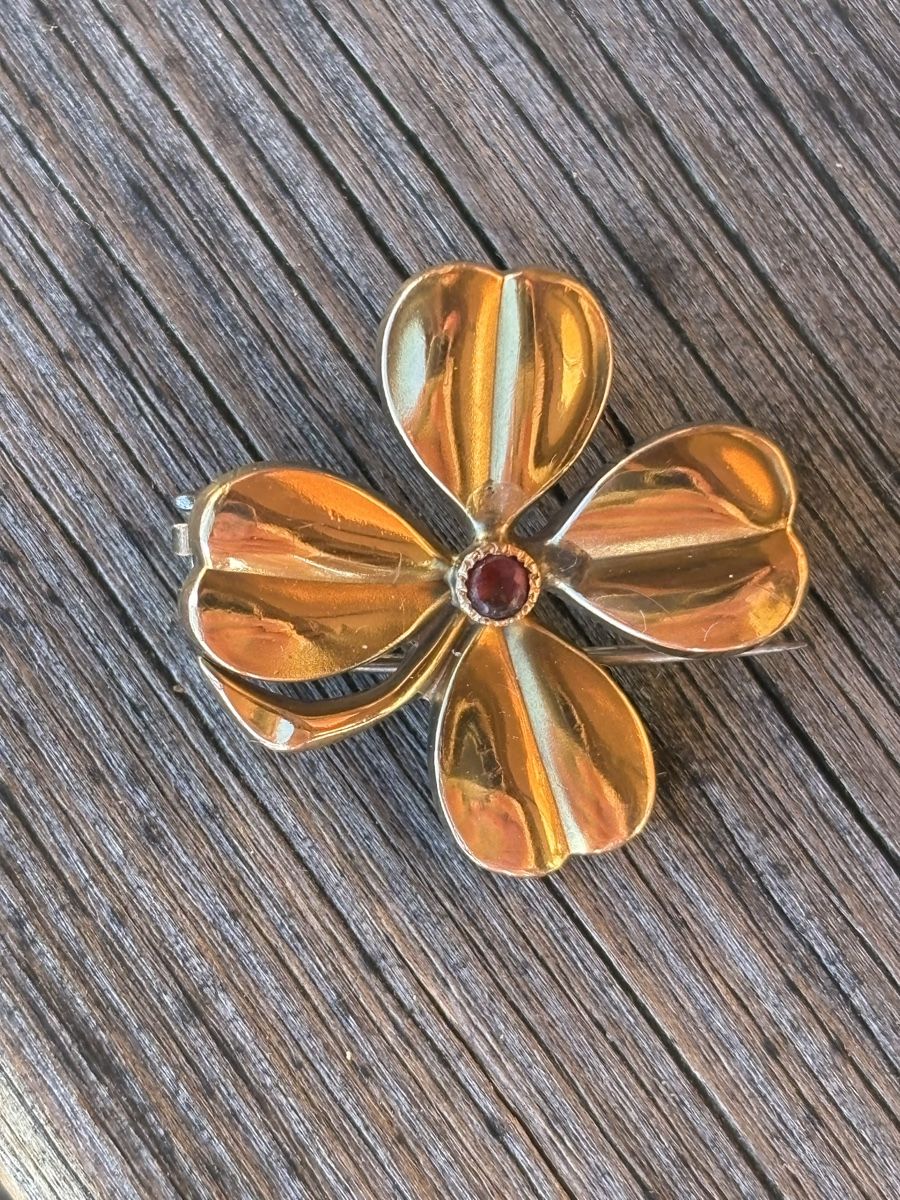 Spille & Fermagli: Broche trèfle à quatre feuilles – Usato da Zürich venduto da nepomucene2013