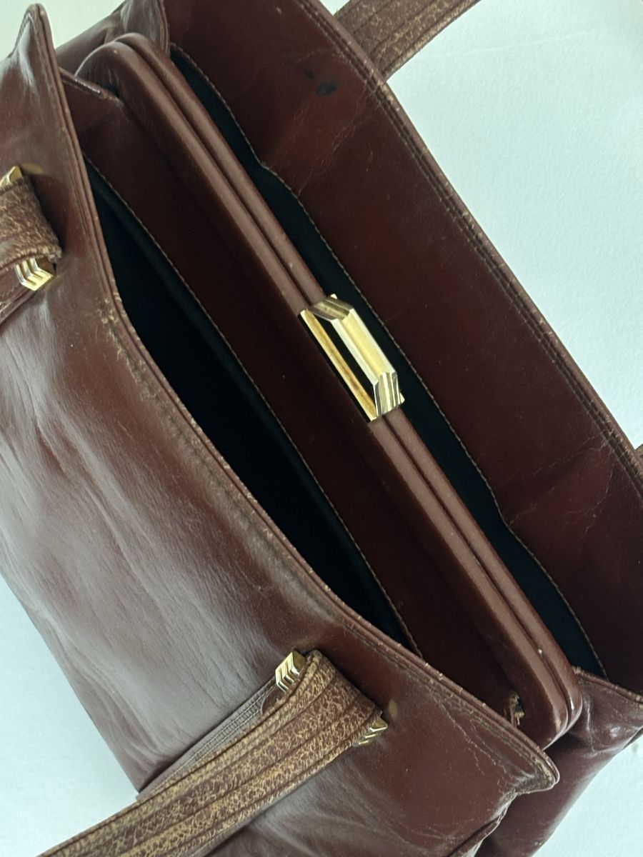 Borse da donna: Vintage Leather Handbag - Chic – Usato da La Neuveville venduto da nancydrew 2