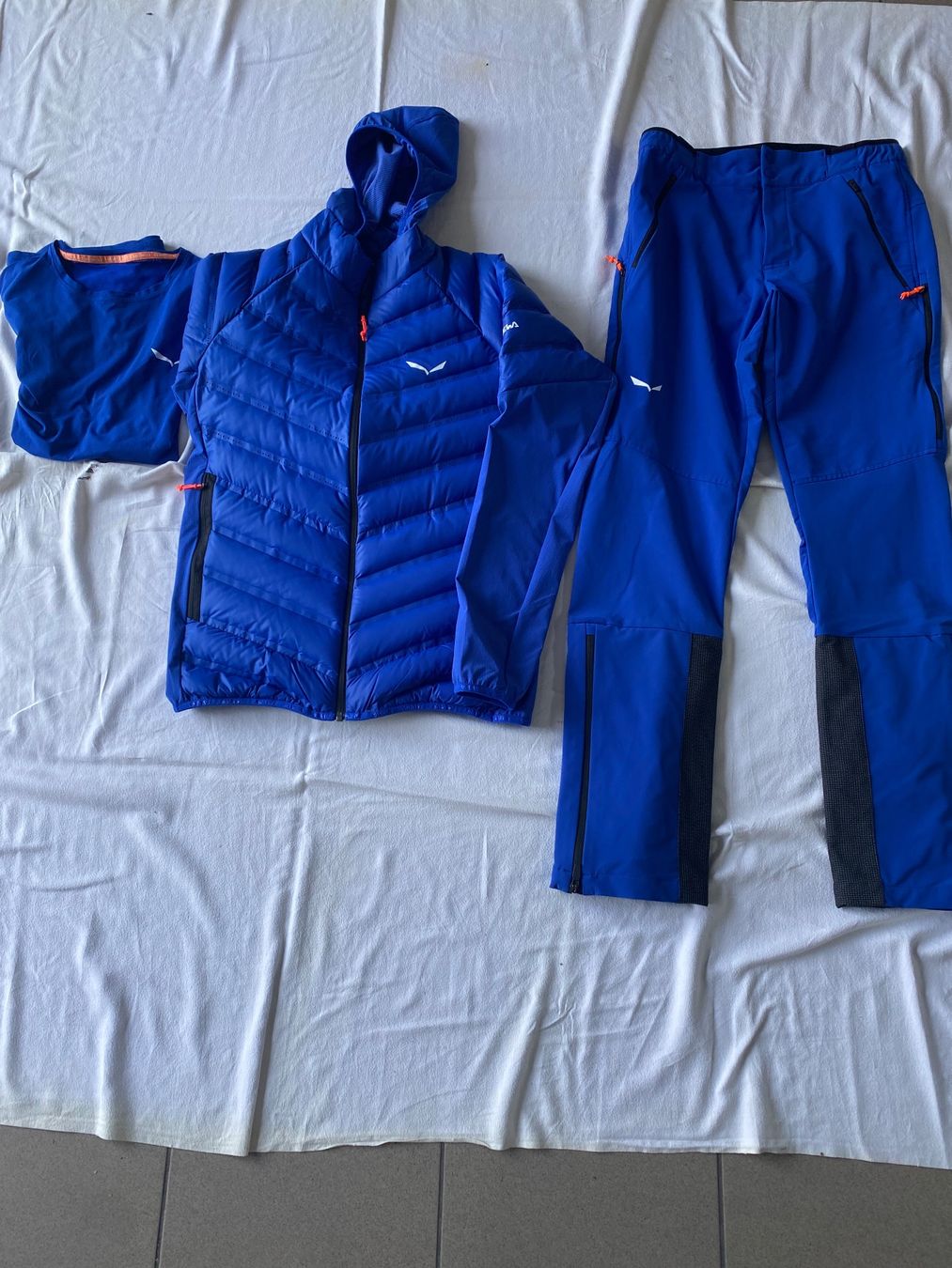 Costumes, combinaisons de sport et fonctionnelles: Ensemble ski de randonnée SALEWA – Neuf (Voir description) à Vétroz par pat_fb96 1