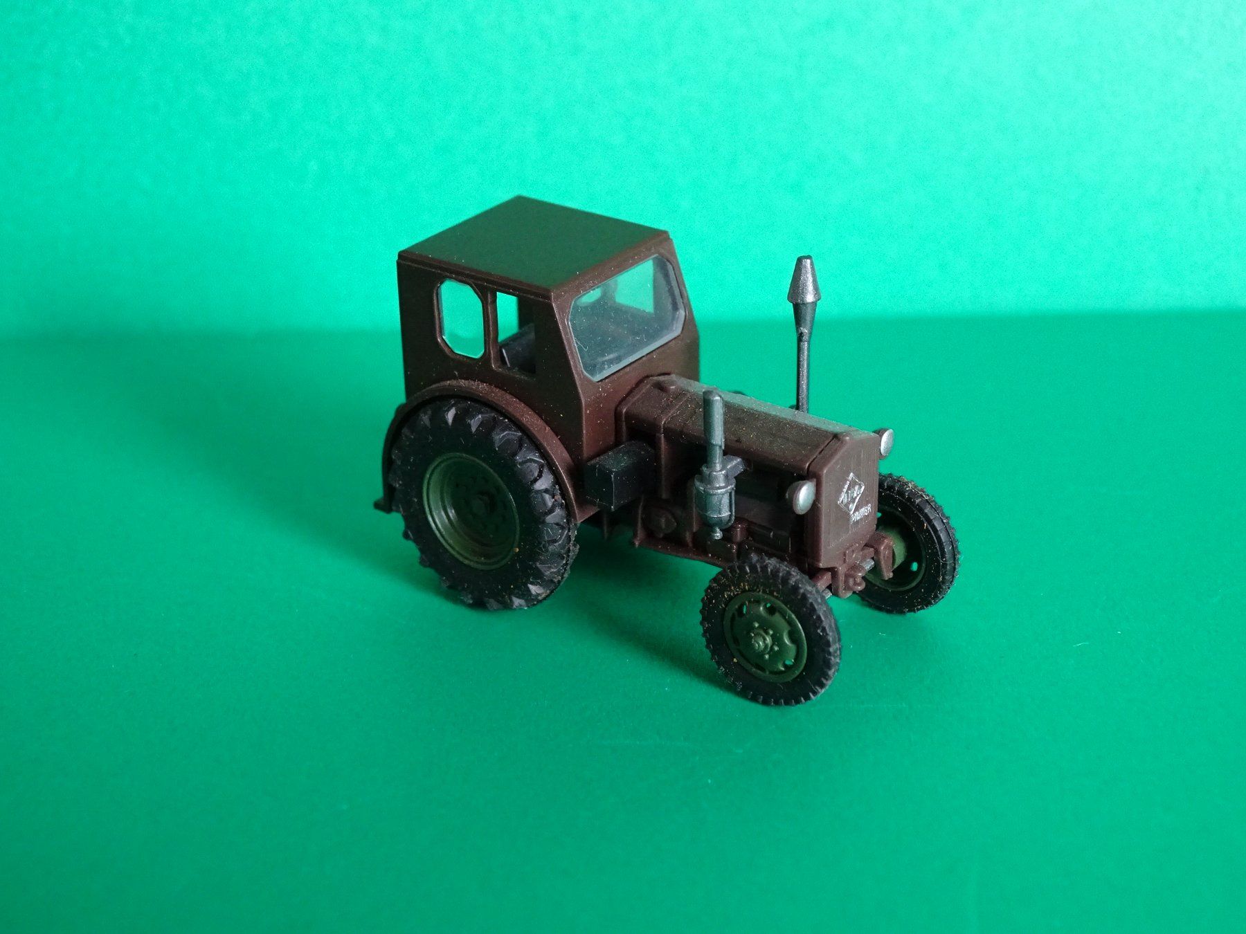 Busch Modellini d'auto: IFA Traktor von Mehlhose/Busch 1/87 – Usato da Bretzwil venduto da Meex 1