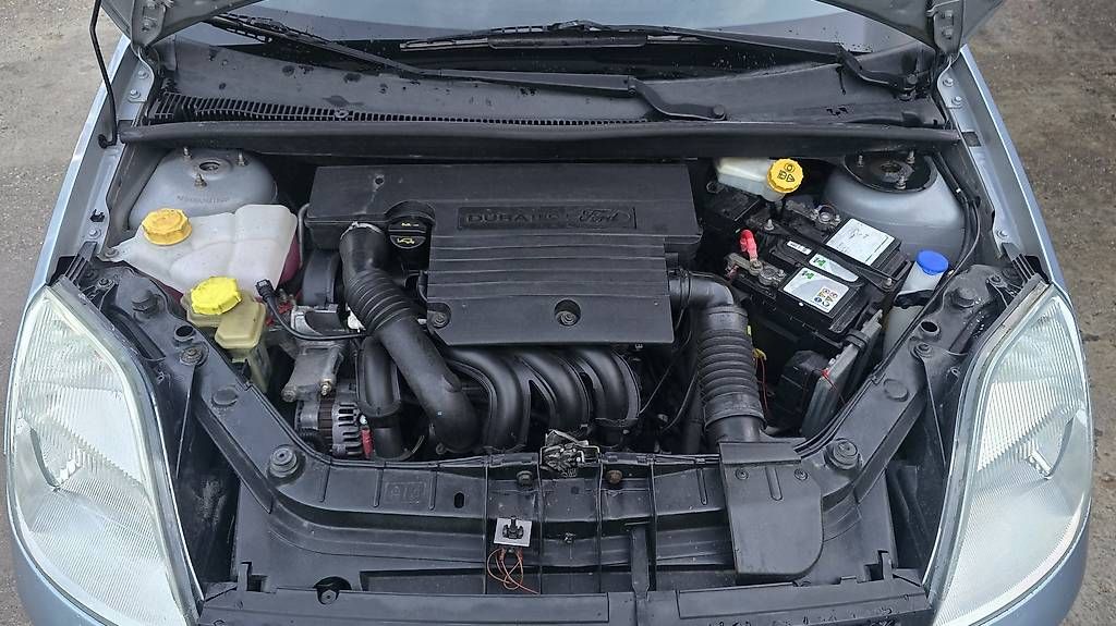 Ford Automobili: Ford Fiesta 100% fonctionnelle – Usato da Corcelles-Payerne venduto da TomyBoat 4