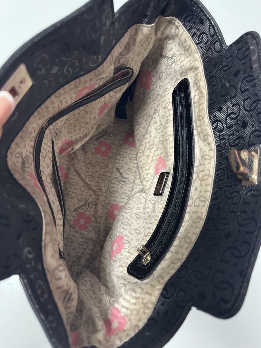 Guess Borse da donna: Guess tasche – Usato da chur venduto da merygori 2