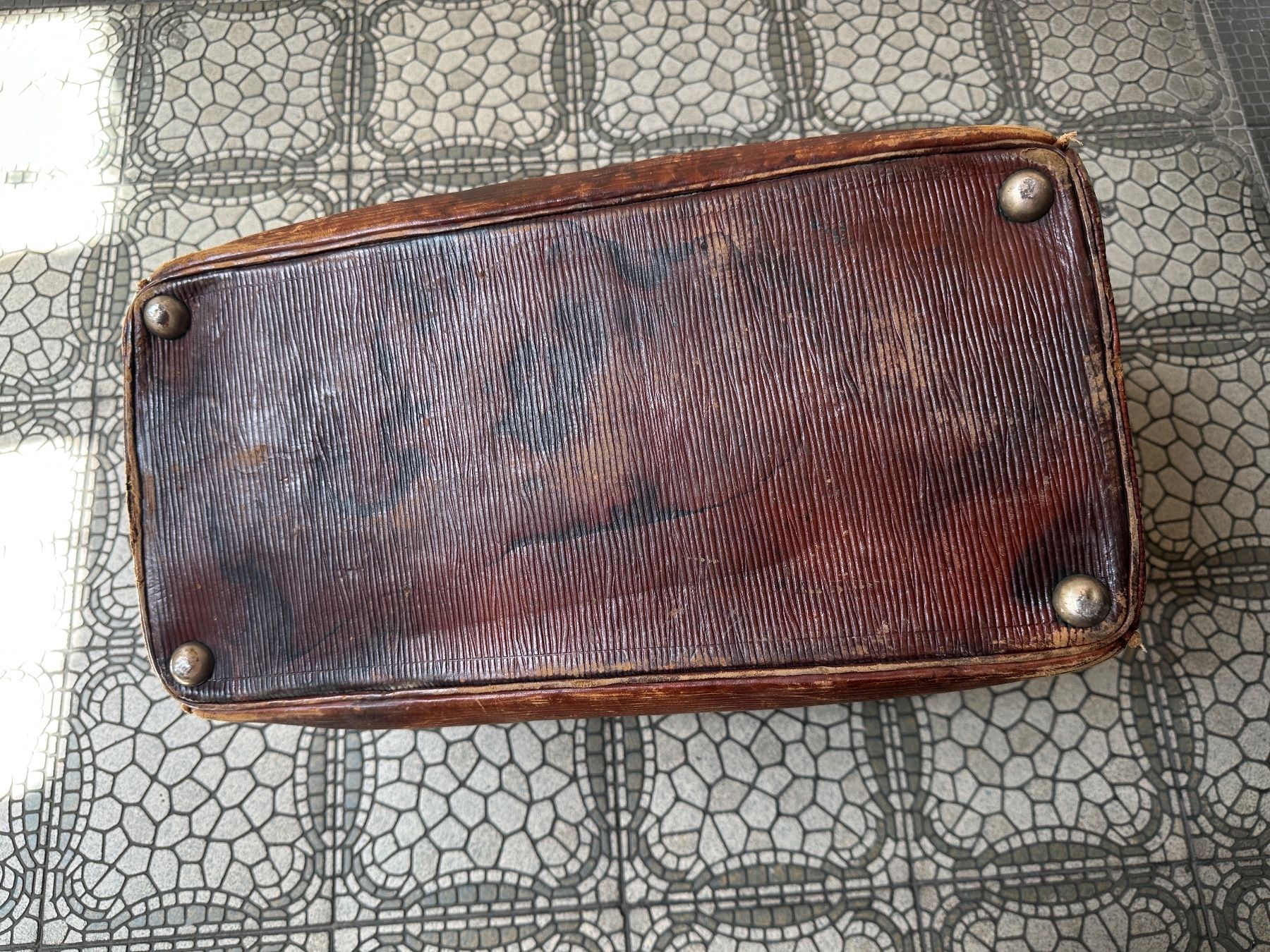 Valises de voyage: Antiker Arztkoffer -Tasche – D'occasion à Basel par Trip_7 7
