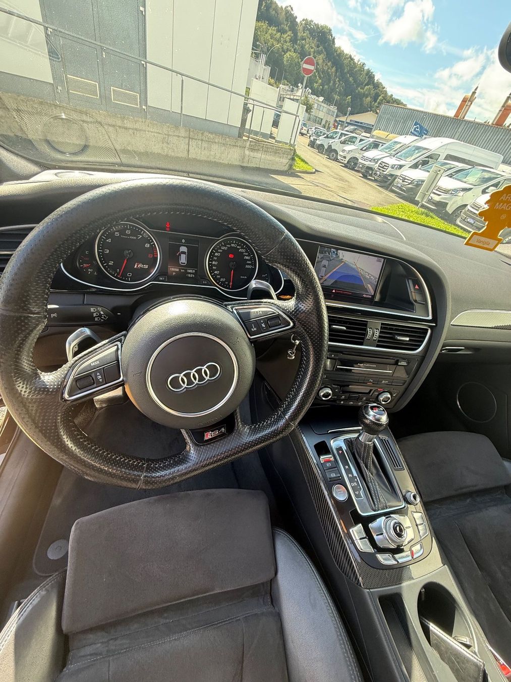 Audi Autos: Audi rs4 – Gebraucht aus Yverdon-les-Bains von car_9d5f 4