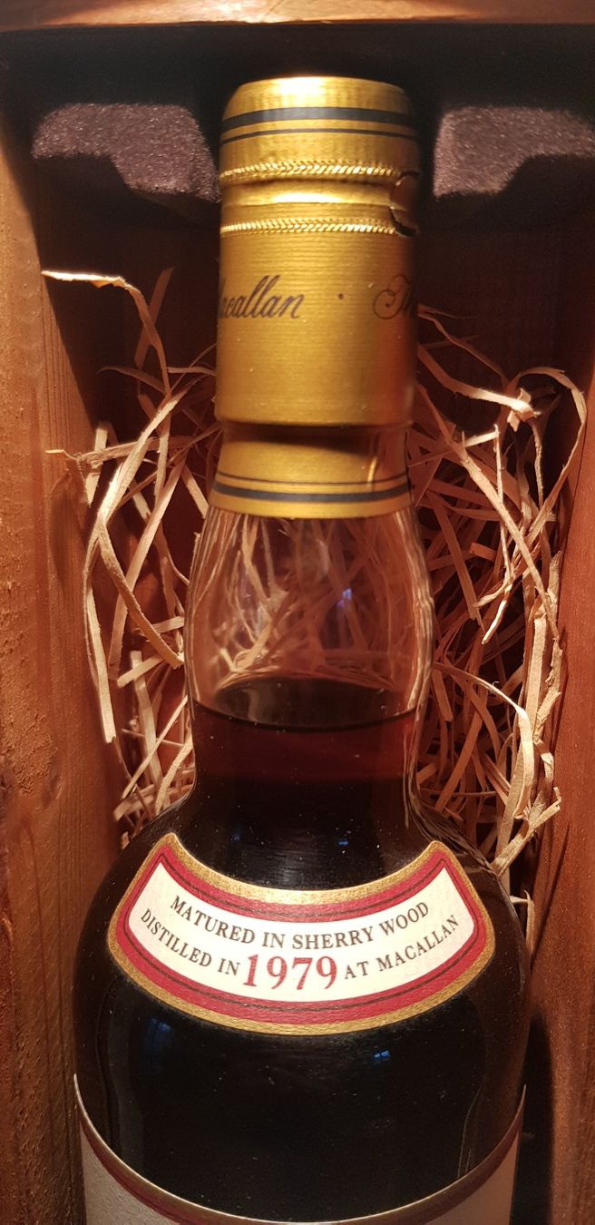 Macallan Spirituosen: Macallan Gran Reserva 1979 Single Malt Whisky – Neu und originalverpackt aus Buchrain von bueri-hockey 3