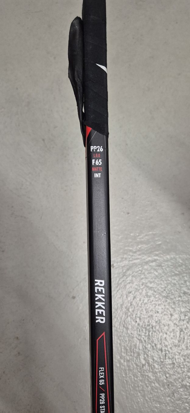 Crosses & Cannes: Ab 1Fr. Eishockey Schläger – D'occasion à Rothrist par Ingold83 2