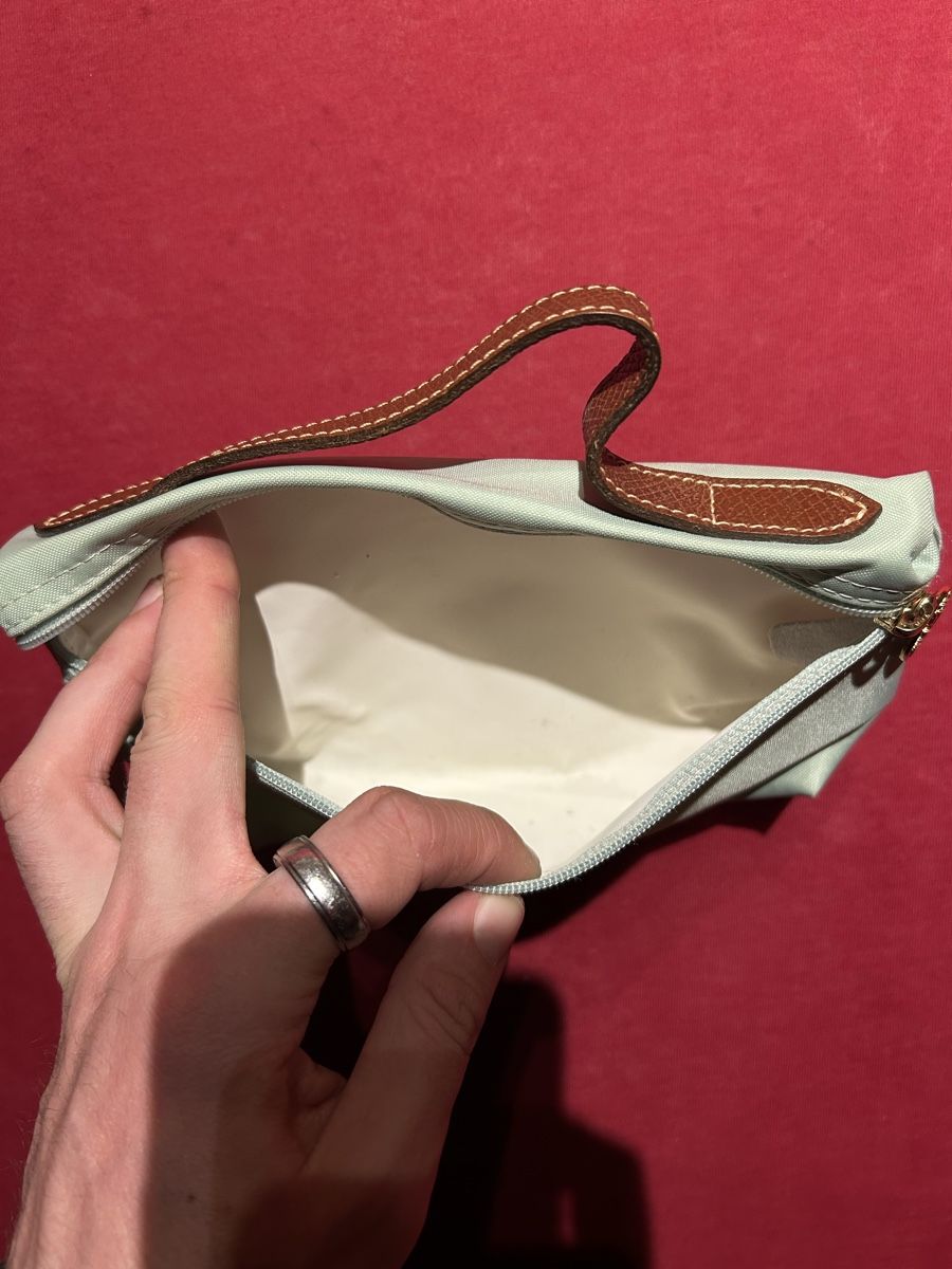 Longchamp Custodie per cosmetici: Kosmetiktasche Longchamp – Usato da Aeschi b. Spiez venduto da davidS744 2