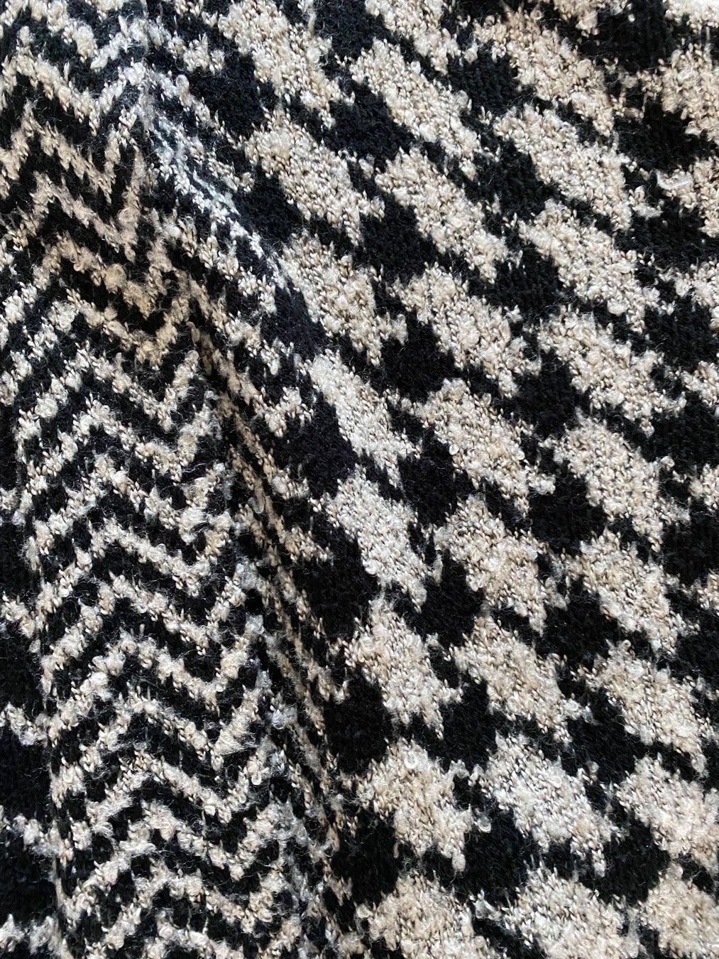 Pullover & Sweatshirts: Schöner Cardigan / Pullover – Gebraucht aus Basel von shirley_gold 3