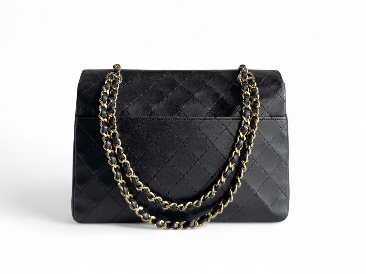 Chanel Taschen für Damen: CHANEL Lambskin Quilted Medium Single Flap Tasche – Gebraucht aus Kriens von hannaandkiko 3