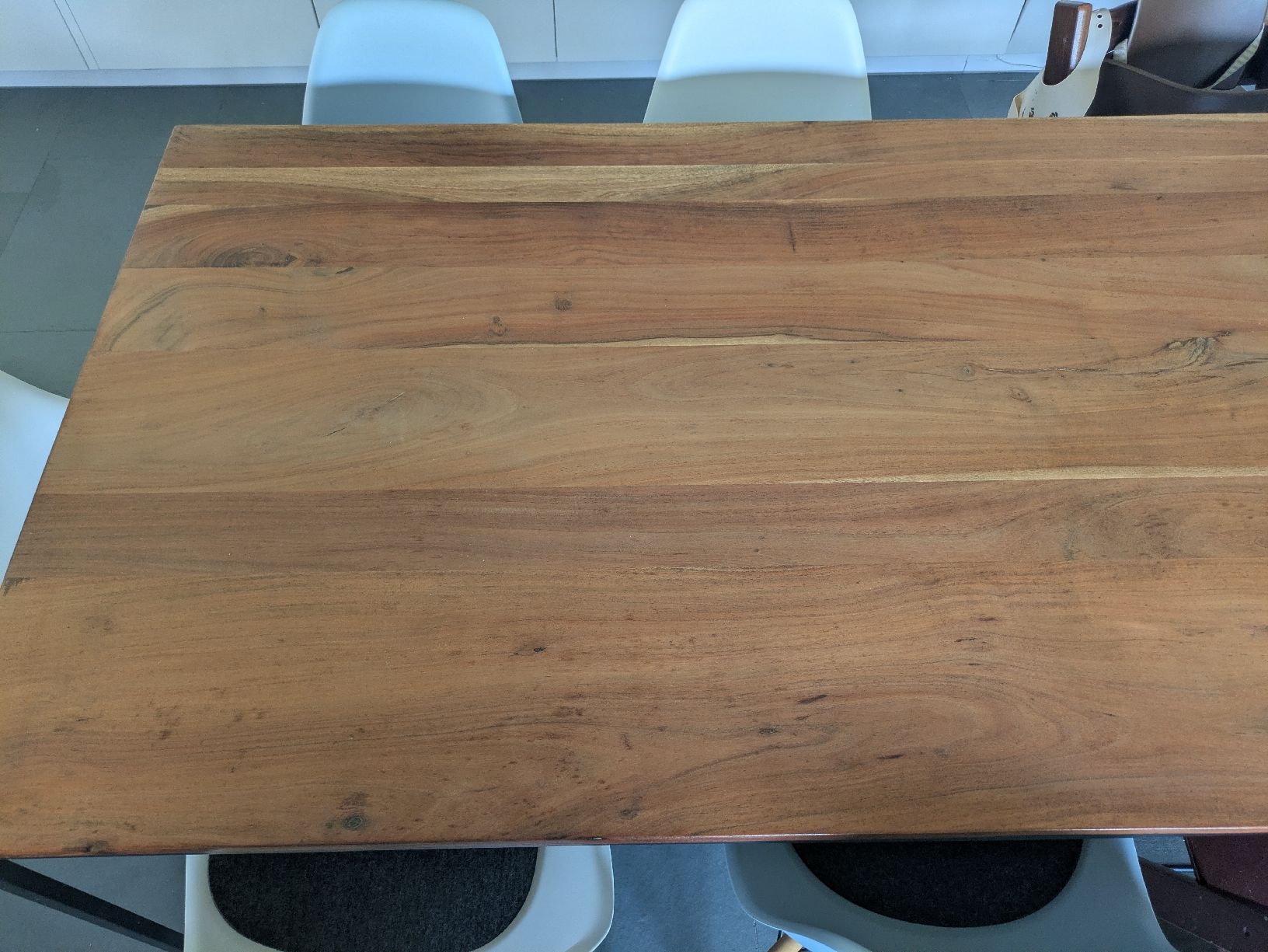 Tische: Massivholz Tisch 200x95 – Gebraucht aus Wädenswil von traviataa 1