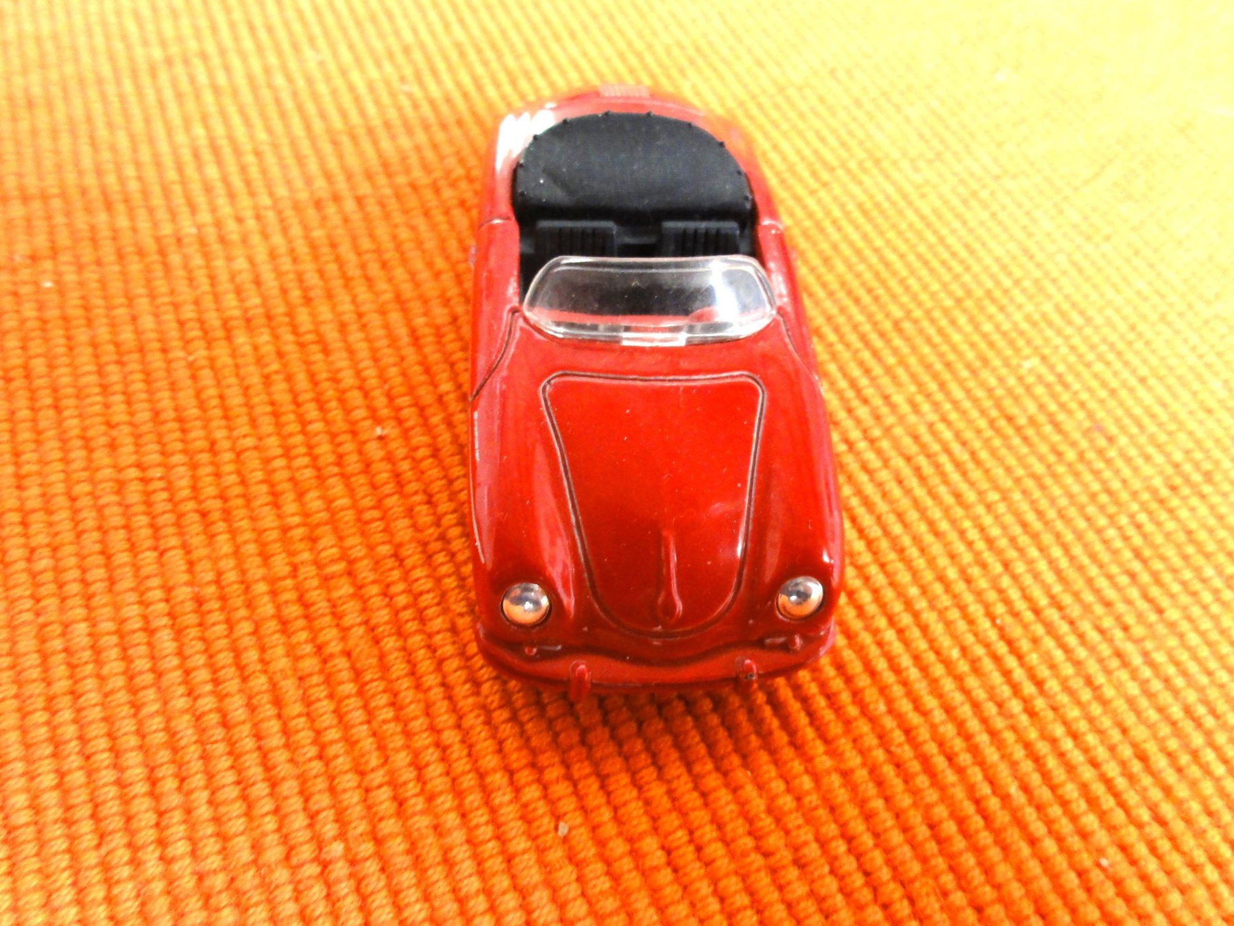 Porsche Modellini d'auto: Porsche 356 B Cabrio, rot – Nuovo (secondo la descrizione) da Ebikon venduto da 2297 2