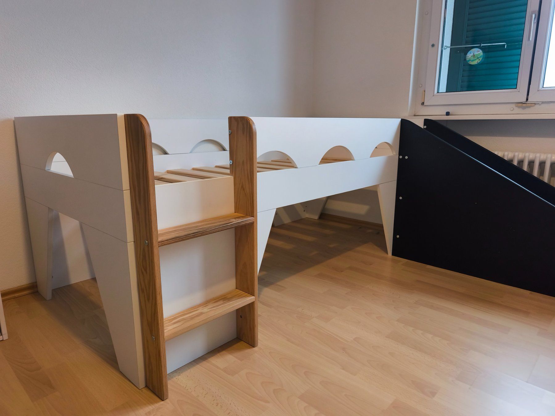 Letti: Vertbaudet Kinderbett Hochbett – Usato da Wangen b. Olten venduto da Sana-05 4