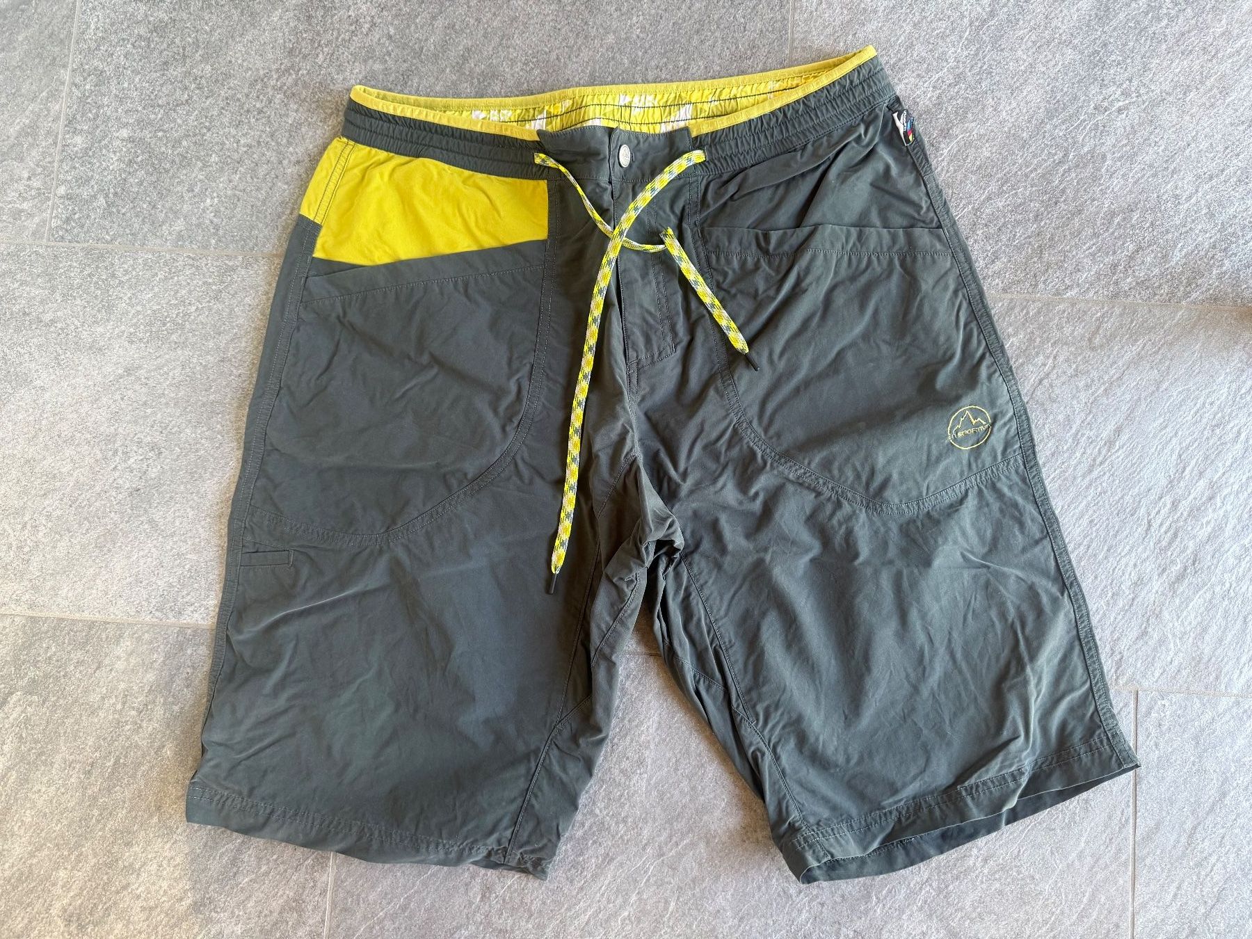 La Sportiva Pantaloni: LA SPORTIVA Shorts – Usato da Wilderswil venduto da floh1969