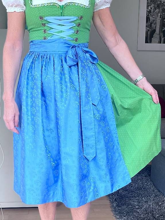 Kleider: Dirndl Midi Grösse 38 – Gebraucht aus Horgen von pet_t996 3