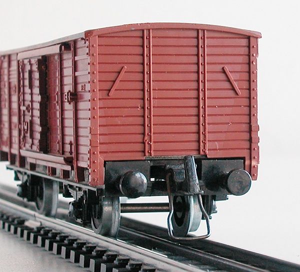 Trix Modellini di ferrovie: Trix Flachdachagen G der DB Spur H0 – Usato da Oberwil BL venduto da Klang 2