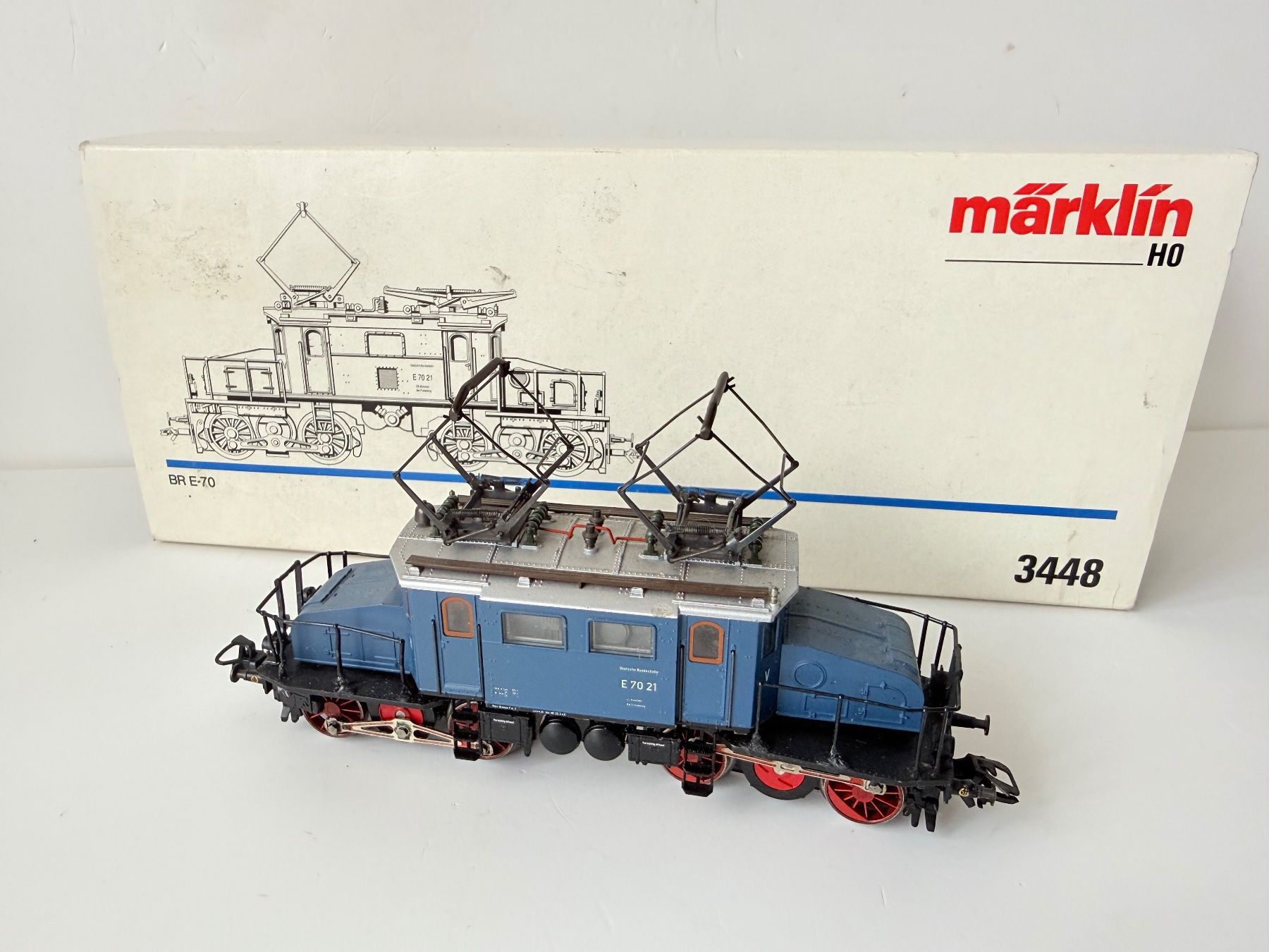Modellini di ferrovie: Märklin Elektrolok Modell BR E-70 – Usato da Zwingen venduto da moje1