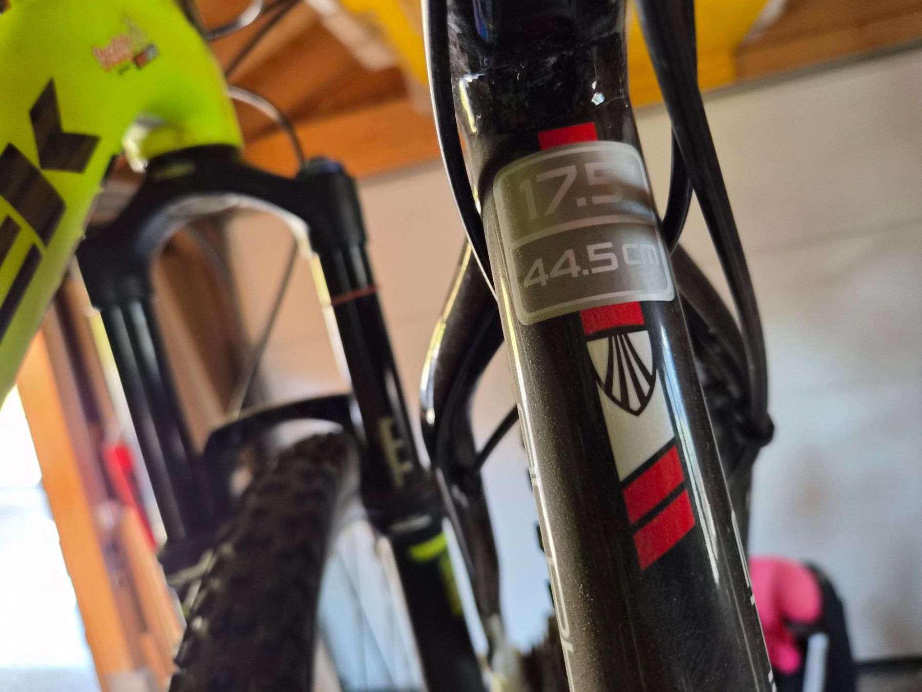 Trek Velos: Trek 8500 – Gebraucht aus La Comballaz von schnuffel222 1
