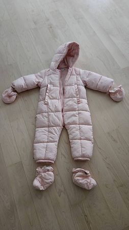 Schneeanzug gr.80 Tommy Hilfiger_ wie neu