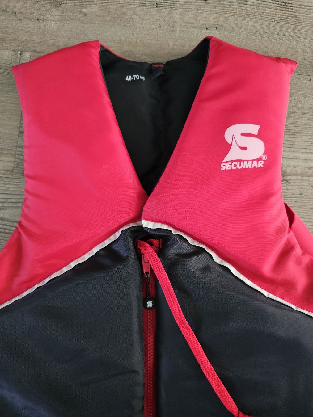 Secumar Giubbotti di salvataggio: 2 Secumar Schwimmwesten – Usato da Wangen b.Olten venduto da Schnups 2