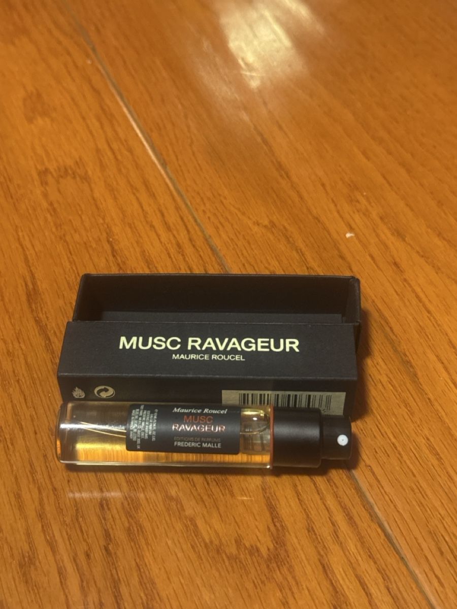Frédéric Malle Profumi & Eau de Toilette: Musc Ravageur Frédéric malle 10ml – Nuovo e nell'imballaggio originale da Davos Dorf venduto da gin_8k9d 1