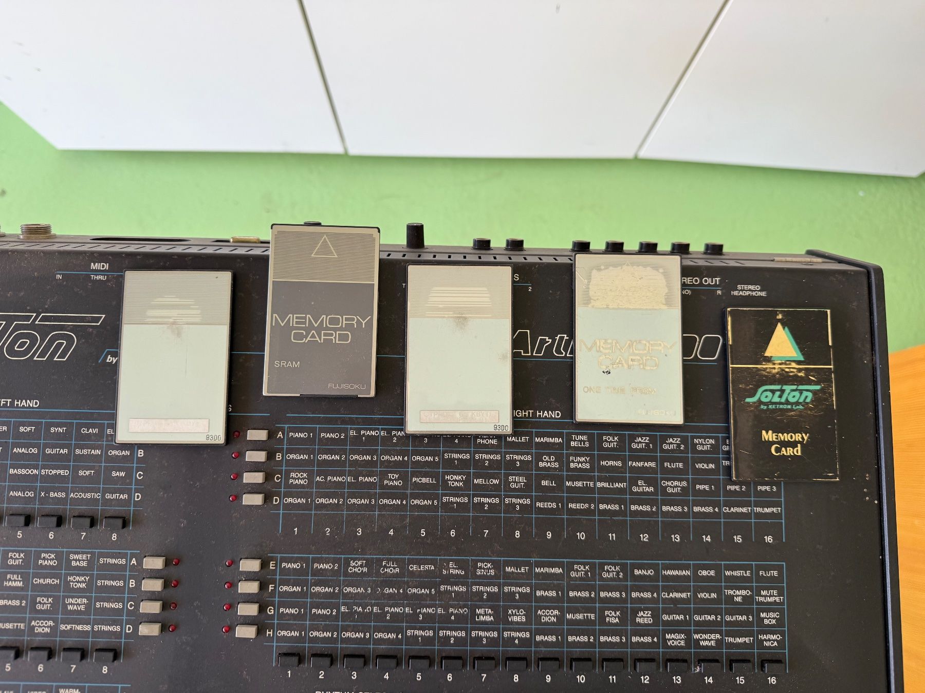 Solton Strumenti musicali: Solton Artist 2000 / Expander / Midi Master Modul – Usato da Boniswil venduto da ayrton01 4