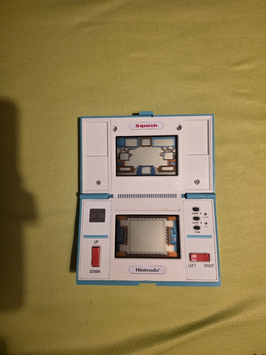 game&watch Console: NITENDO  Game & Watch zusammenklappbar – Usato da Stalden (Sarnen) venduto da ani_us77