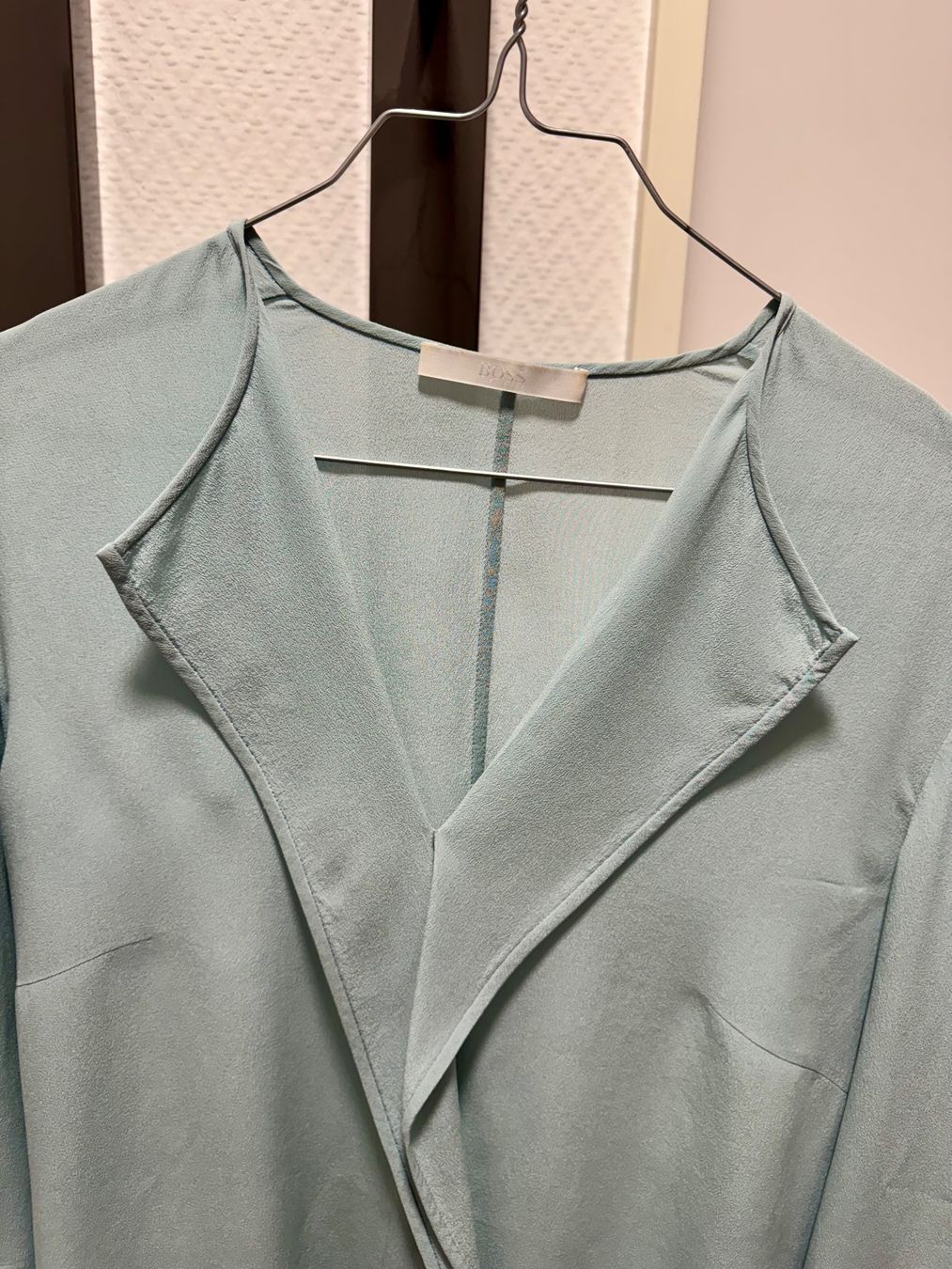 Hugo Boss Camicette: Schicke, hellblaue Damenbluse Boss – Usato da Erlenbach ZH venduto da msa_x26y 1