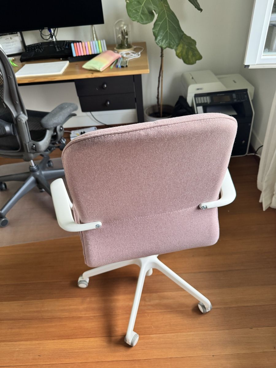 Ikea Chaises: IKEA Långfjäll Bürostuhl – D'occasion à Küsnacht ZH par Foggymoose 2