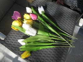 11 schöne künsliche Tulpen