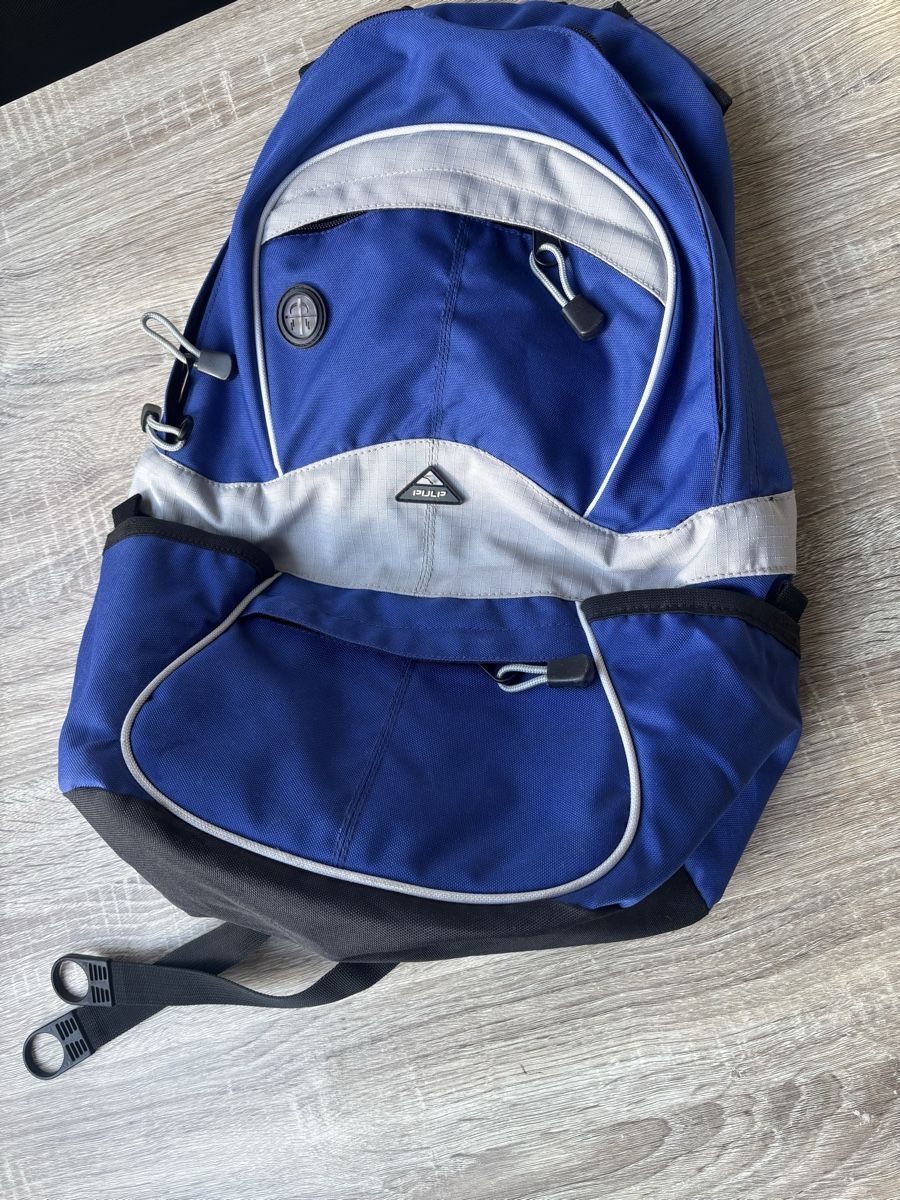 Rucksäcke: Rucksack Pulp – Gebraucht aus Zug von Biki72