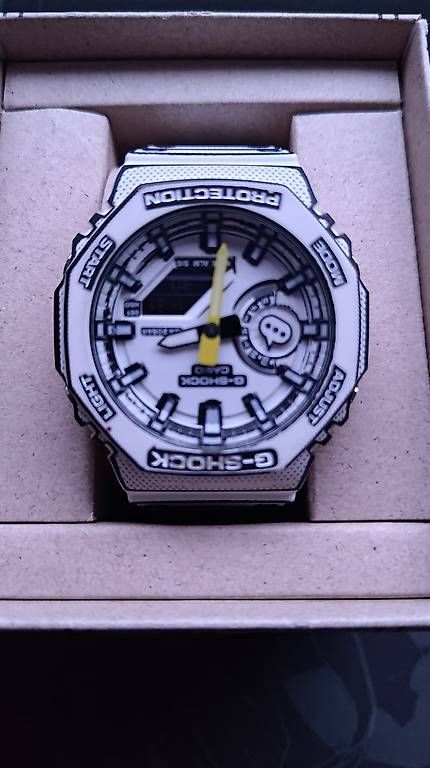 Montres: Casio G-Shock Manga Edition – D'occasion à Lumino par Gianco 3