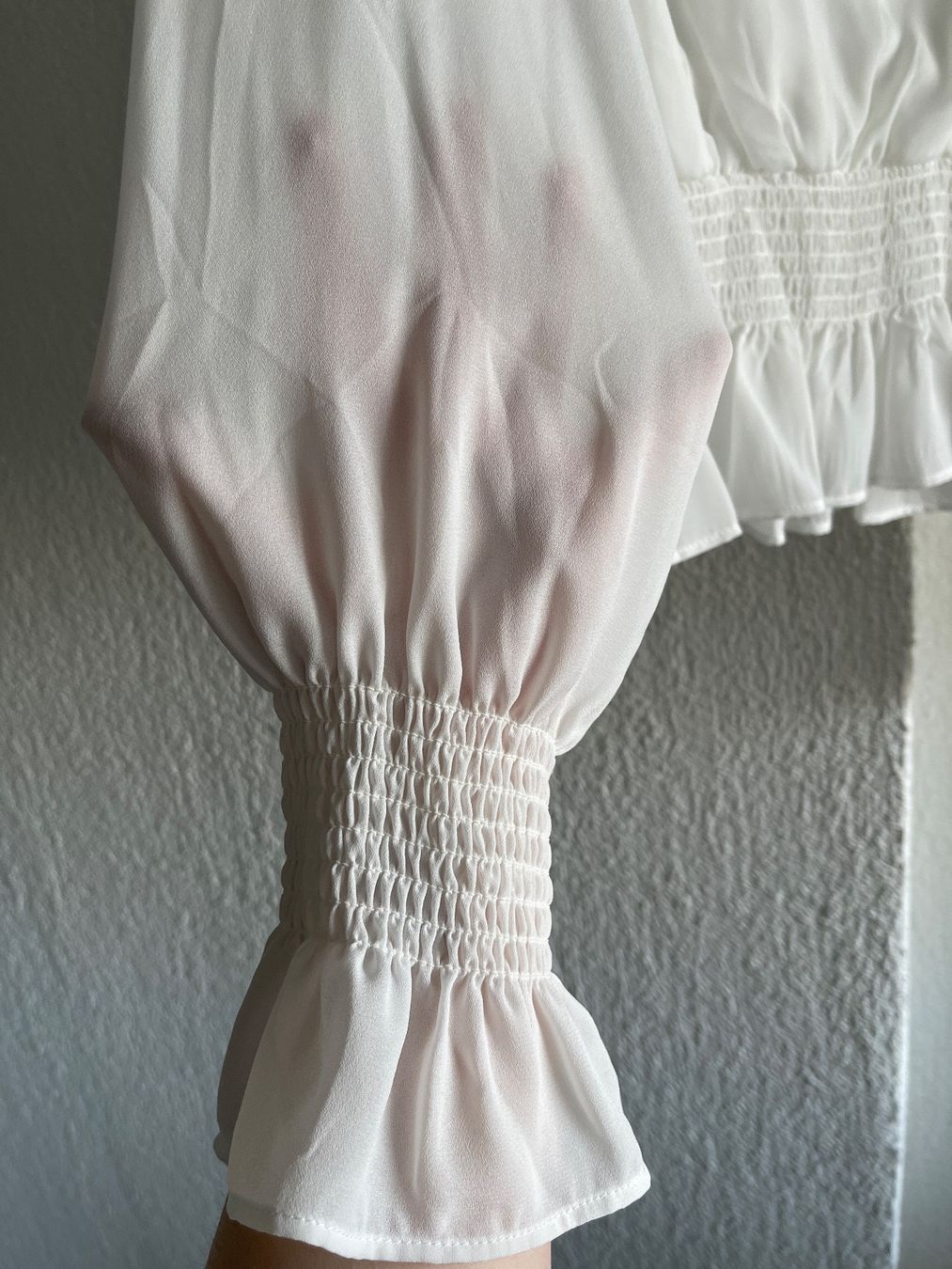 Camicette: Schöne elegante weisse Bluse – Nuovo (secondo la descrizione) da Rapperswil SG venduto da Letas_closet 4