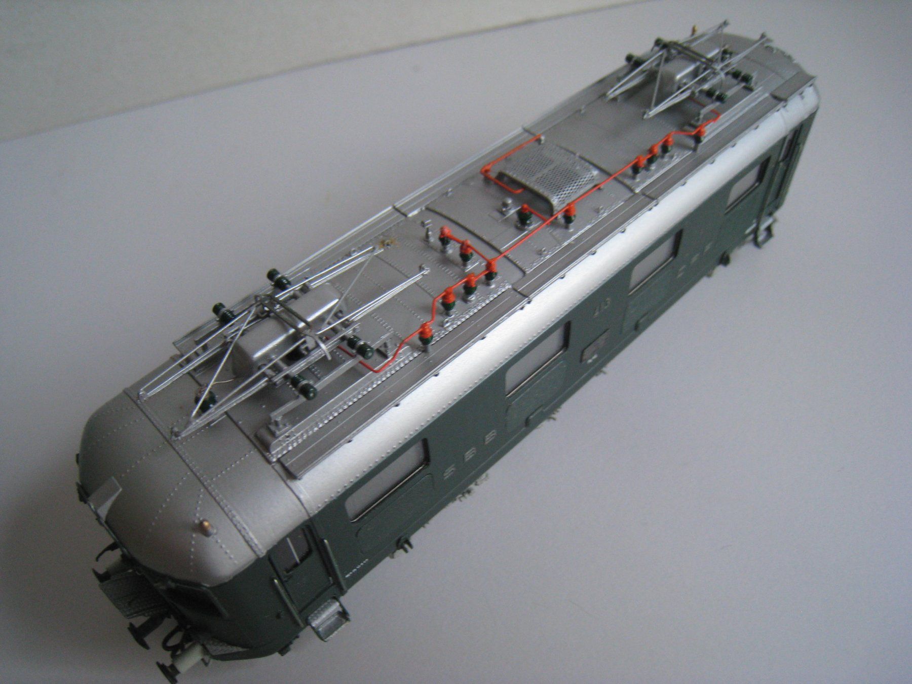 Lemaco Modelleisenbahnen: Lemaco SBB Re 4/4' Nummer 413, Schaumstoffschaden ! HO 20 – Gebraucht aus Buchs ZH von swiss-train 5