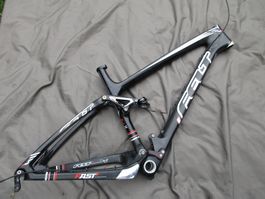 Felt EDICT voll Carbon Fully Rahmen 26" 2066g