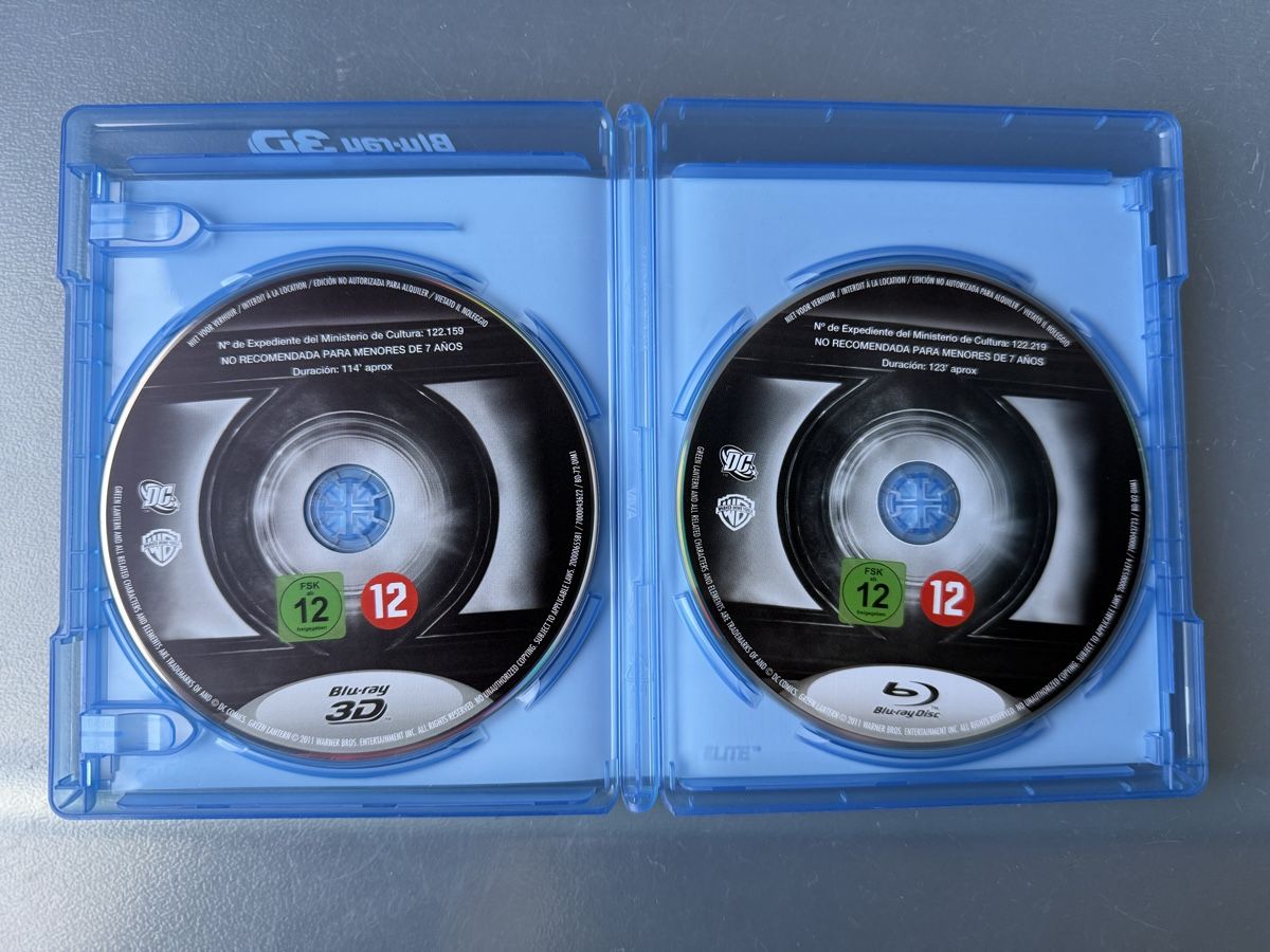 Tous les DVDs: Green Lantern 3D Blu-ray + 2D Blu-ray Disc – D'occasion à Oberried Brienz par Chyara 4