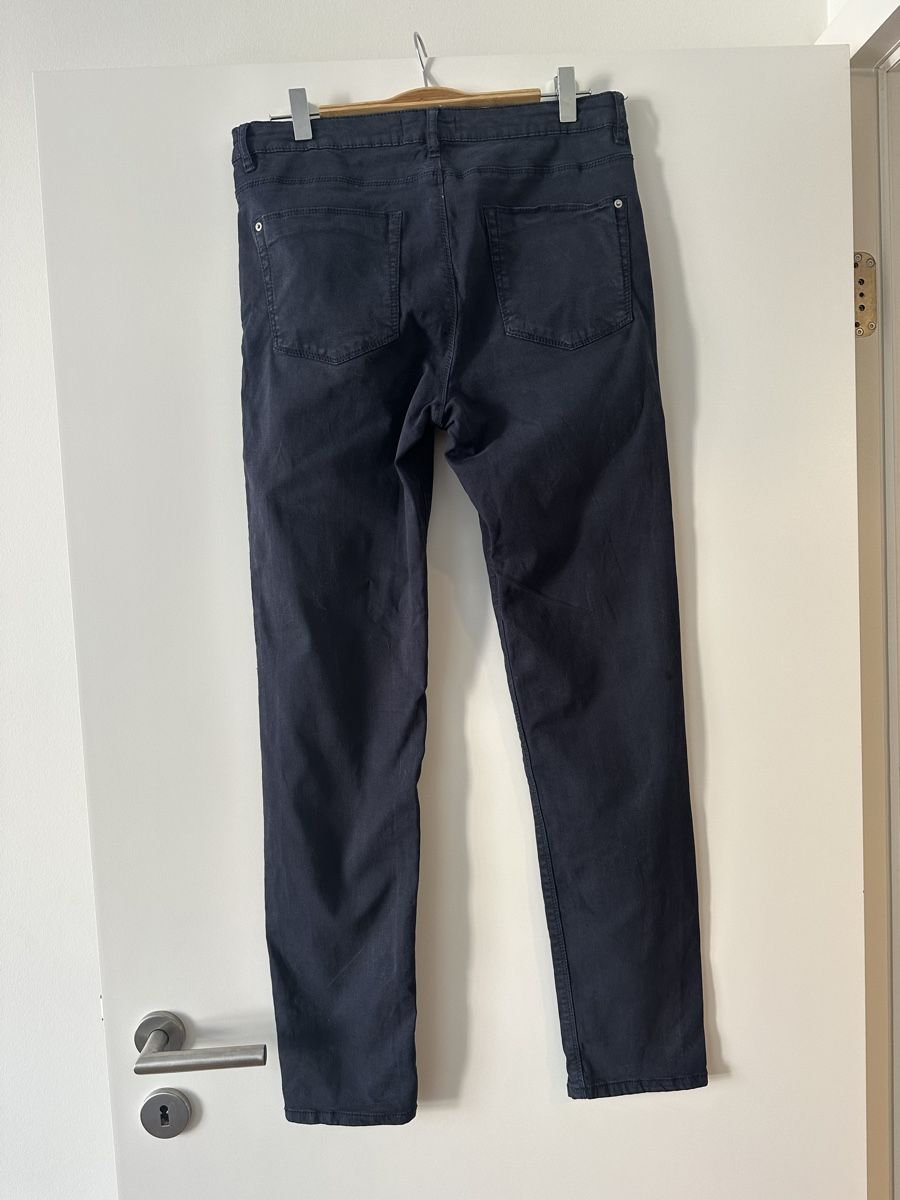 Jeans: Jean bleu marine – Nuovo (secondo la descrizione) da Lausanne venduto da sou_w9bl 1