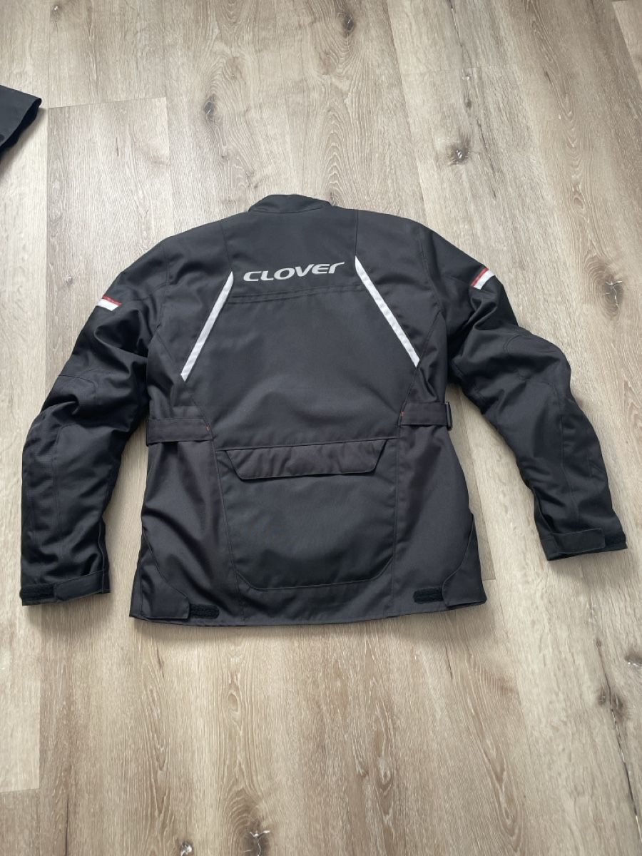 Lotti di vestiti: Motorrad Jacke und Hose – Usato da Wetzikon ZH venduto da Cedi 3
