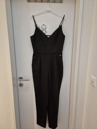Schicker Jumpsuit von LeGer Gr. 38 - Perfekt für den Sommer!