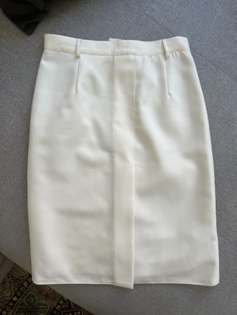 Jupe crayon blanche élégante - Taille 36 - État neuf!