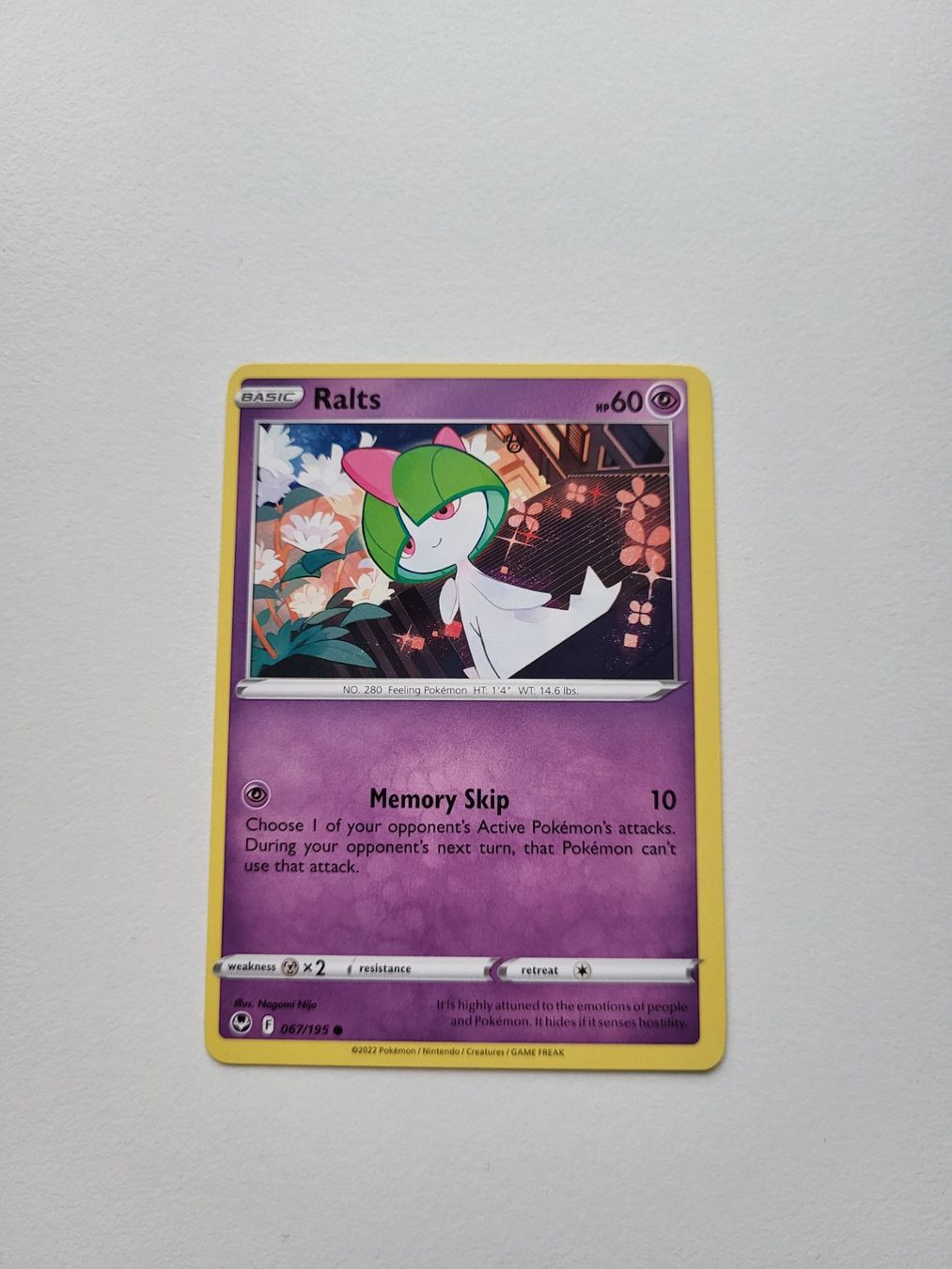 Pokémon Carte collezionabili: Ralts (Silver Tempest 067/195) – Usato da Erlenbach ZH venduto da ram_mjn5