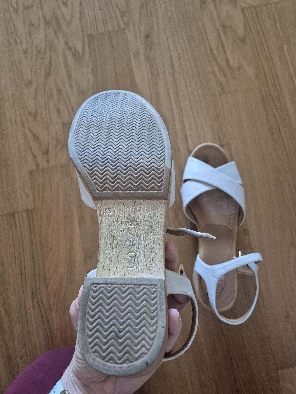 Unisa Scarpe da donna: Ledersandale Unisa 39 – Usato da Basel venduto da Elena_02 4