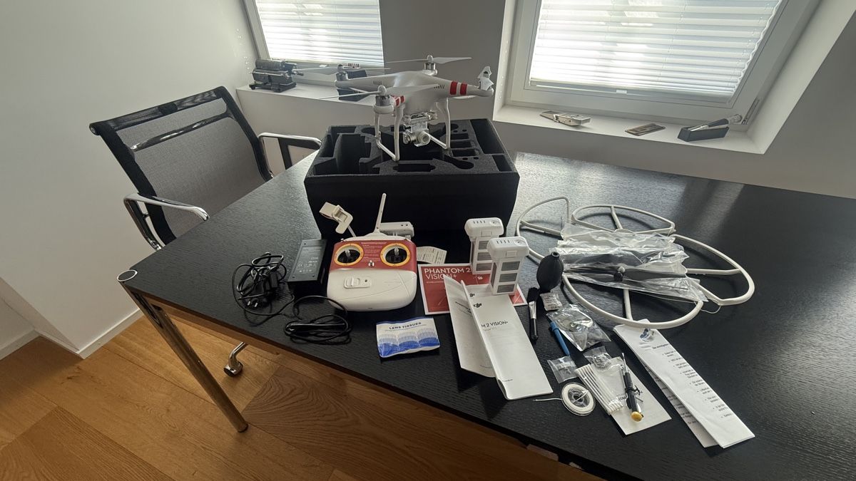 DJI RC Modellbau: DJI Phantom 2 Vision+ Komplettset – Gebraucht aus Schwellbrunn von Swisscosmopolit 3