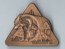 Fasnachtsplakette Basel, "Blaggedde" 1992 (Bronce)