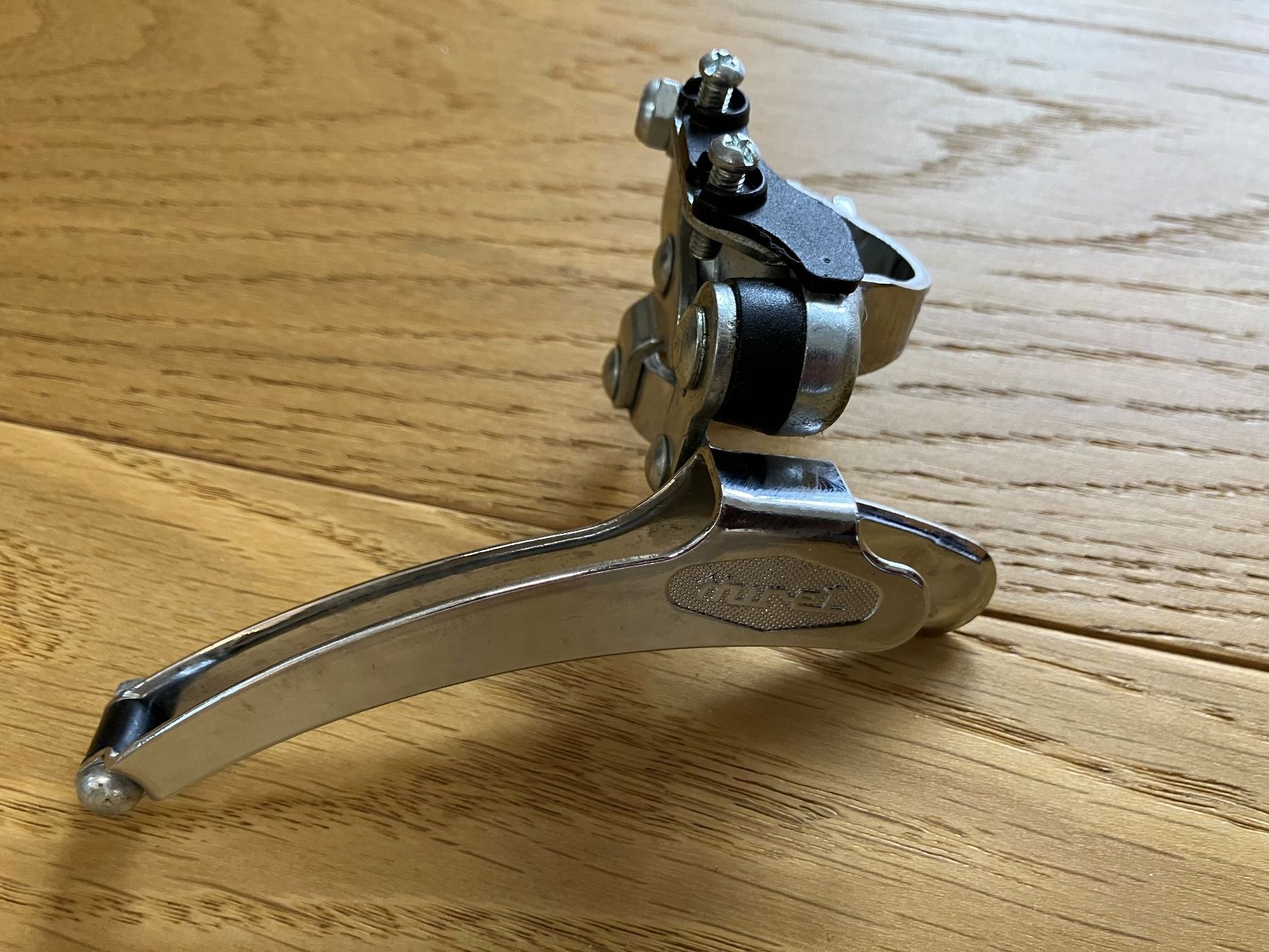 Pezzi di ricambio: Huret Umwerfer NOS – Nuovo (secondo la descrizione) da Obermumpf venduto da Estrela67 7