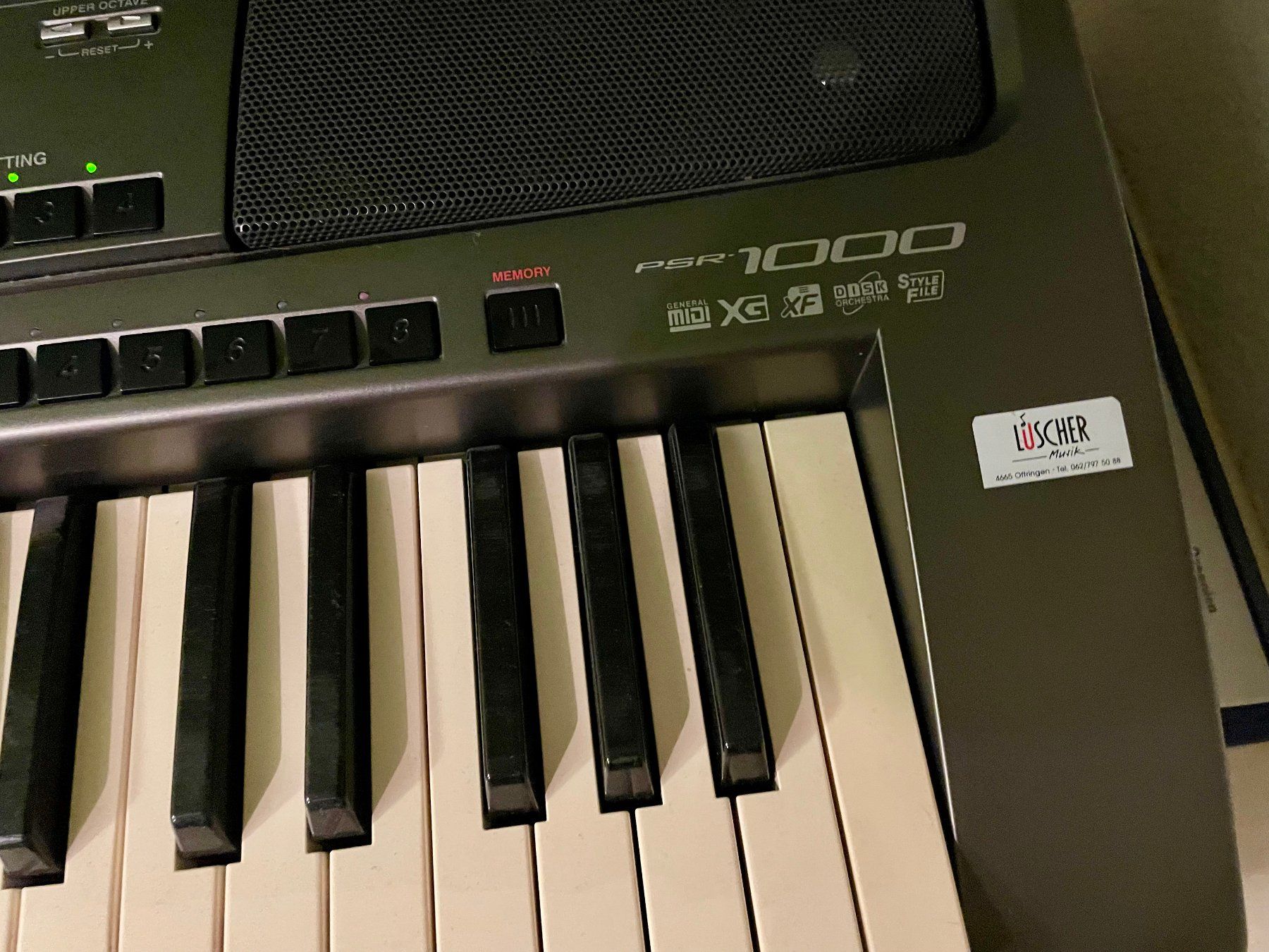 Musikinstrumente: Keyboard YAMAHA PSR-1000 – Gebraucht aus Buckten von Mrct 1