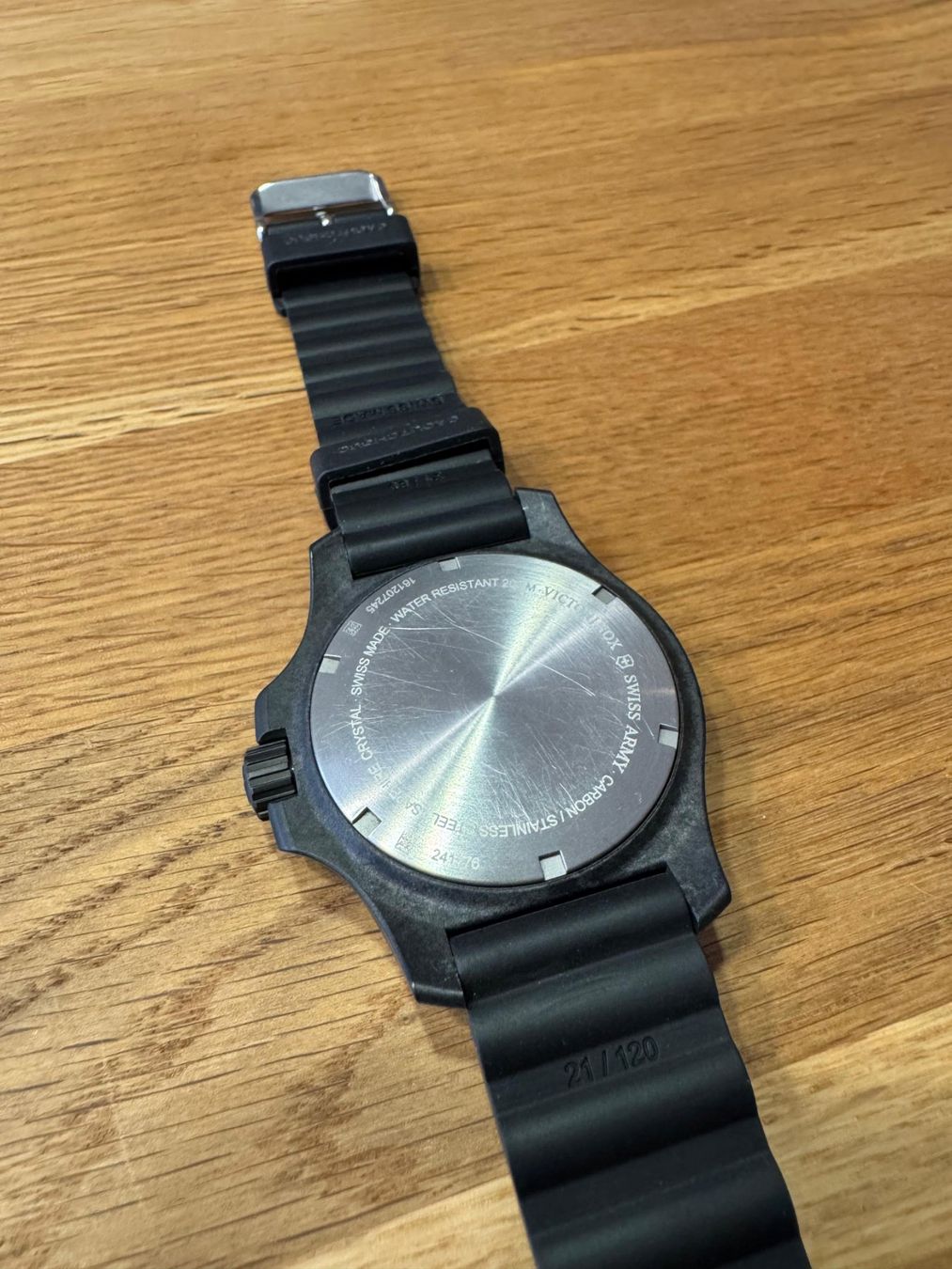 Victorinox Orologi: Victorinox INOX Carbon Black Uhr – Usato da Brunnen venduto da chief97 3